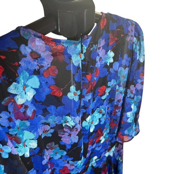 Calvin Klein Women's Plus Size  Floral Printed High-Low Shift Dress Size W20/2X - Picture 9 of 12